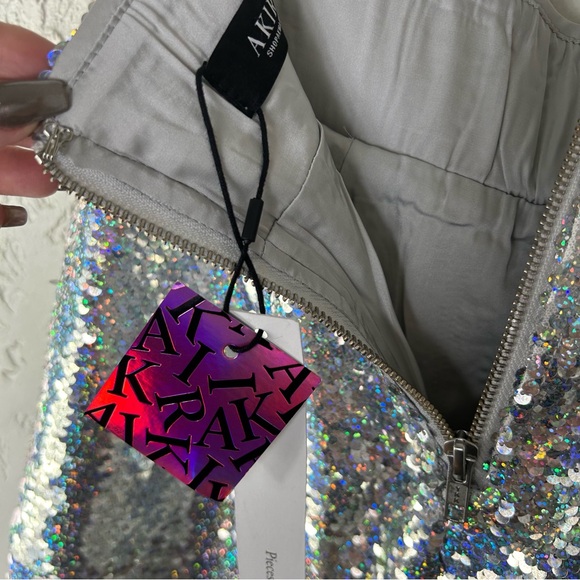 Akira | Holiday Sequin Fitted Big Booty Shorts NWT Size S - Picture 9 of 16